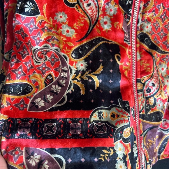 INC International Concepts Red Black Paisley Bomber Jacket Velvet Hip Hop Lux - Picture 10 of 10